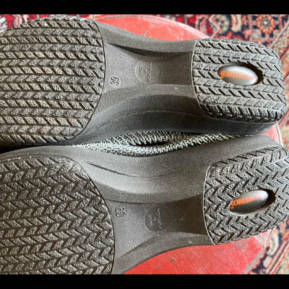 ARCOPEDICO Slip On Casual Shoes - Picture 3 of 5